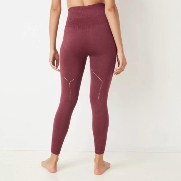 NWT Target Joy Lab High Rose Seamless 7/8 Length Leggings In Maroon - Picture 2 of 6